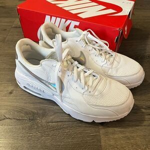 Nike Women's Air Max Excee Sneaker size 11
